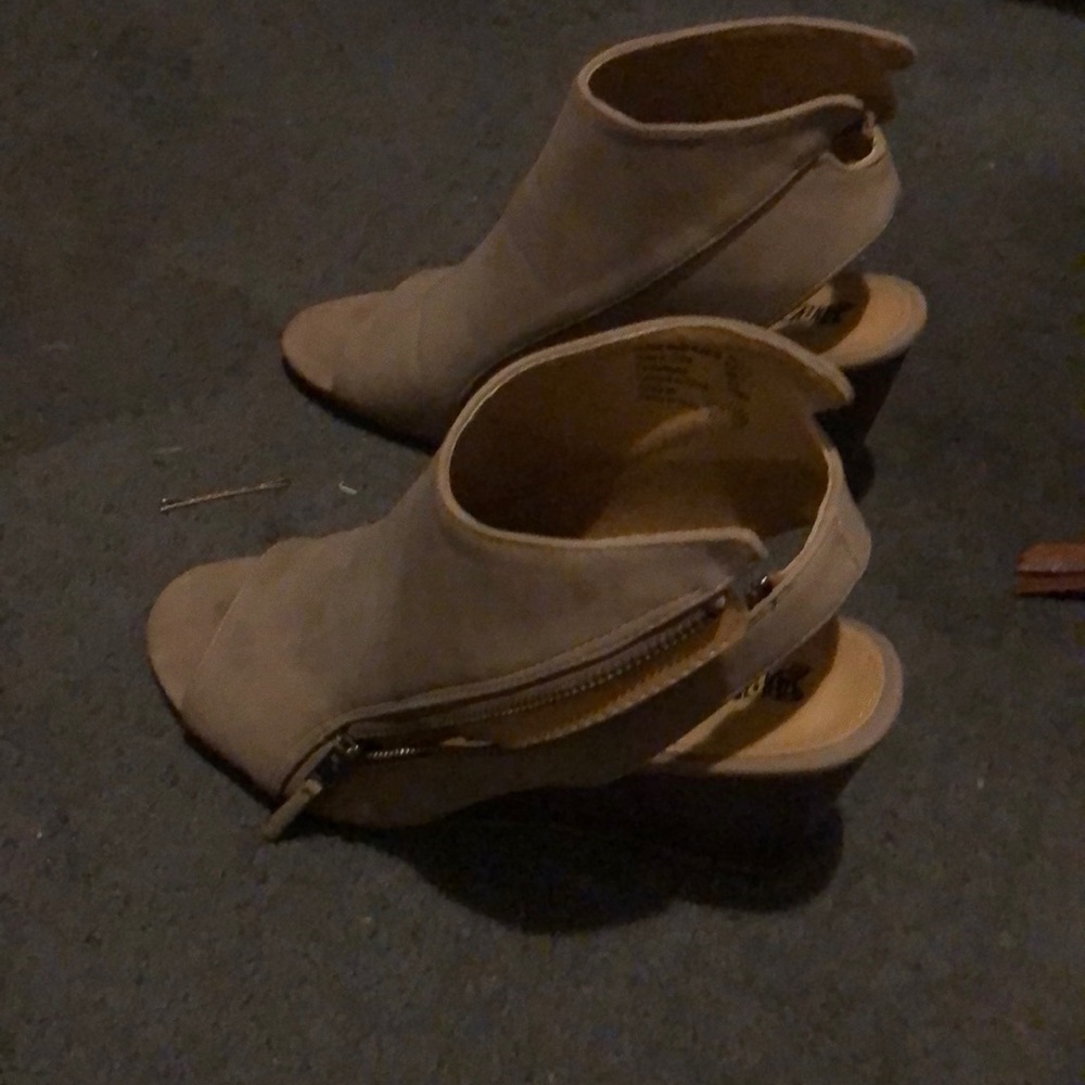 Tan wedges.